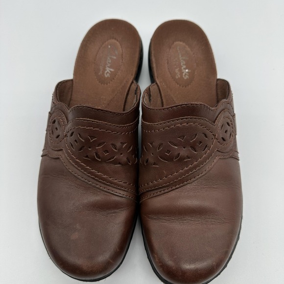 Clarks Bendables Shoes Womens Size 7.5 Brown Leather Clog Slip On Comfort - Picture 2 of 11